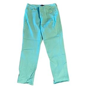 Gloria Vanderbuilt Light Blue Jeans Size 12